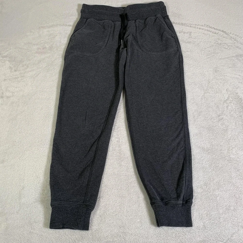 Lululemon Athletica Pants Womens 8 Gray Joggers Sweatpants Drawstring Cuffed